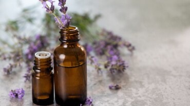 Massage with essential oil